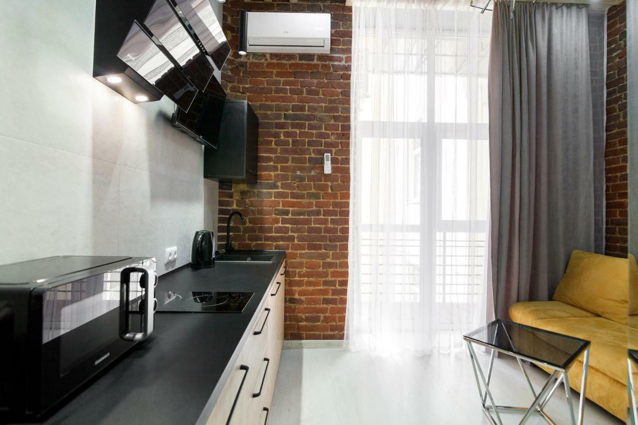 Leogrand One-Bedroom Apartments On Tugan-Baranovskogo 24 Lviv Eksteriør bilde