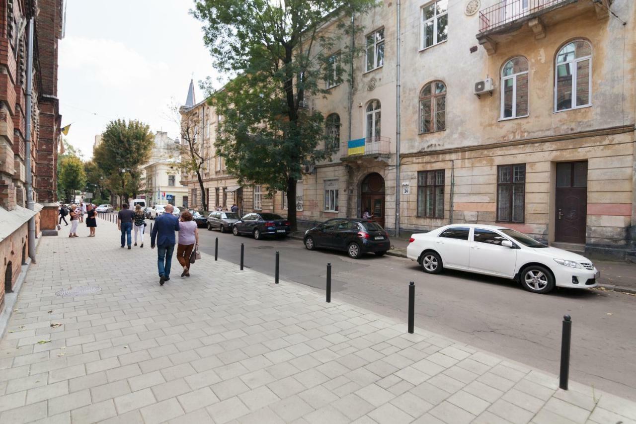 Leogrand One-Bedroom Apartments On Tugan-Baranovskogo 24 Lviv Eksteriør bilde