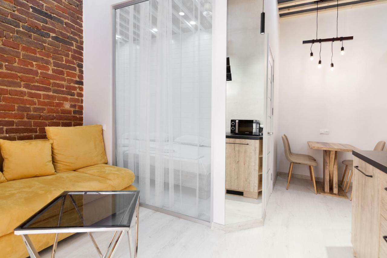 Leogrand One-Bedroom Apartments On Tugan-Baranovskogo 24 Lviv Eksteriør bilde